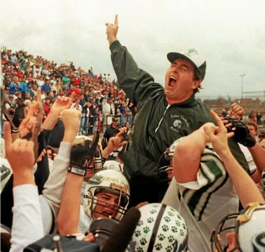 John Gibbons Lake County, Ohio Obituary: Lake Catholic High School Mourns Beloved Coach